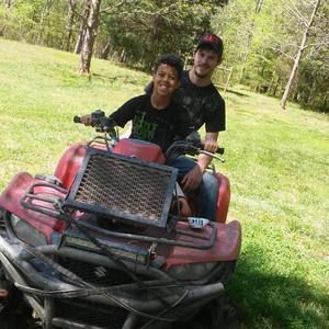 Meet your Posher, Chase